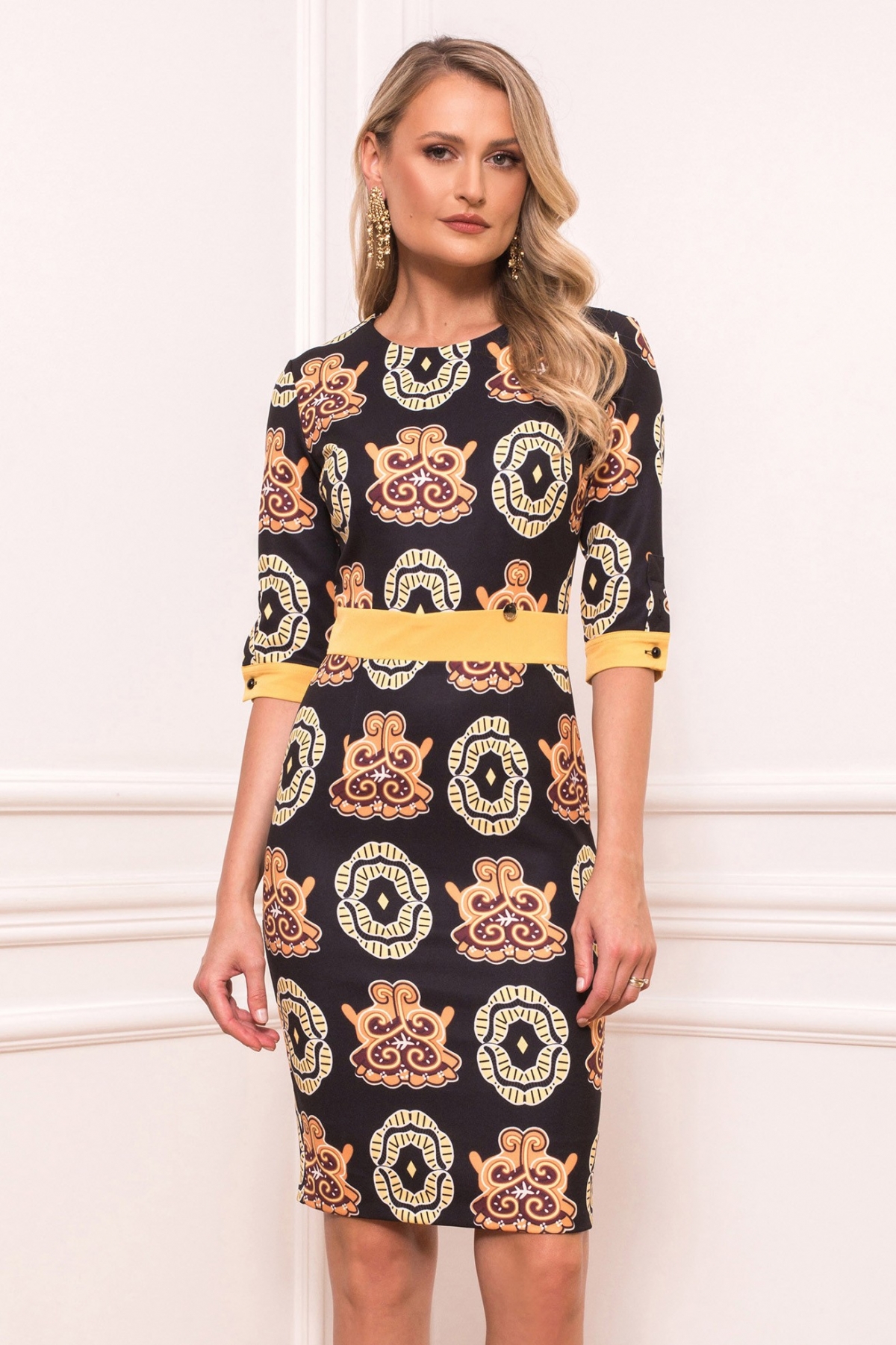 Rochie neagra de zi cu imprimeu