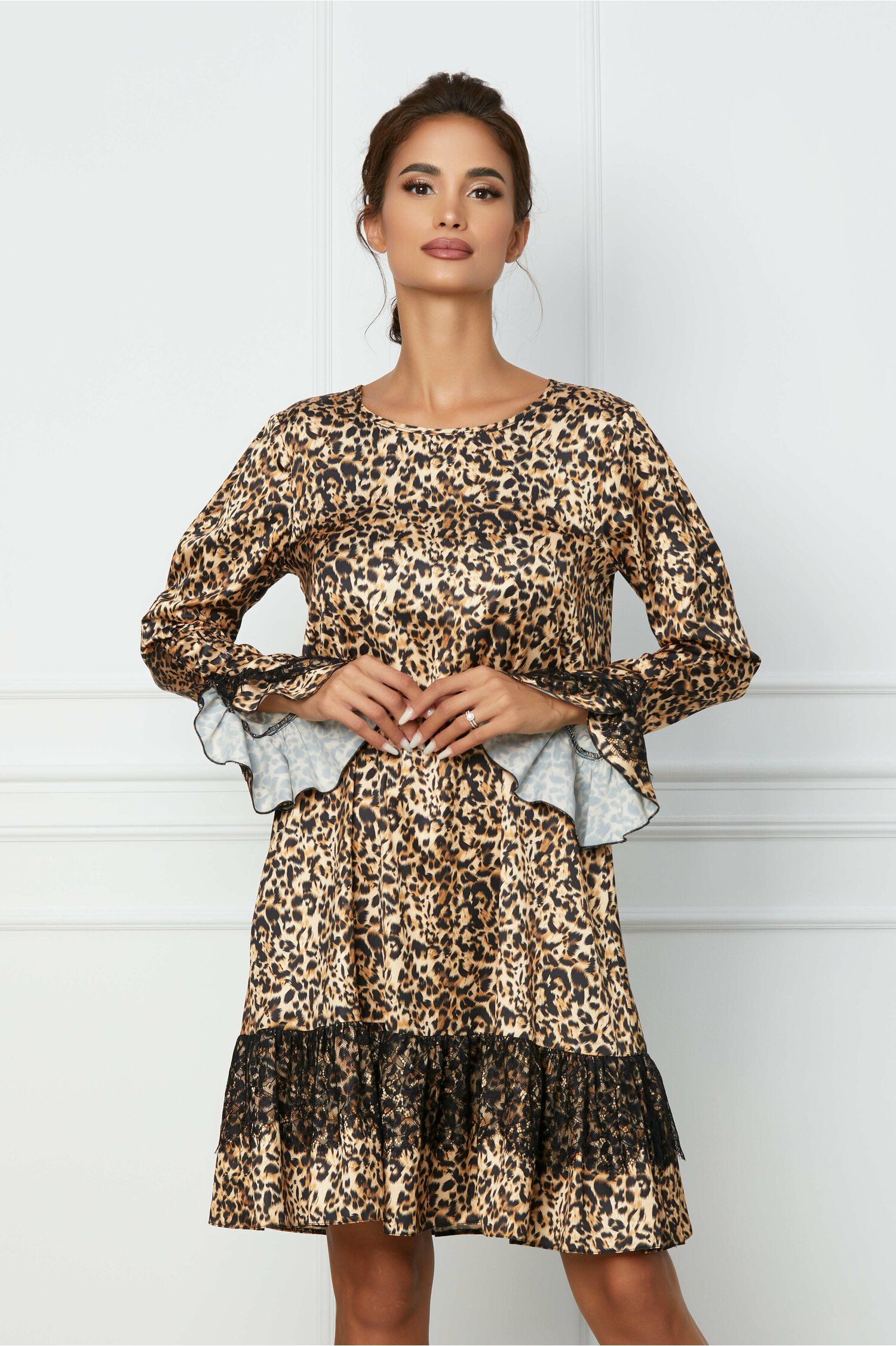 Rochie LaDonna cu animal print bej si dantela la baza