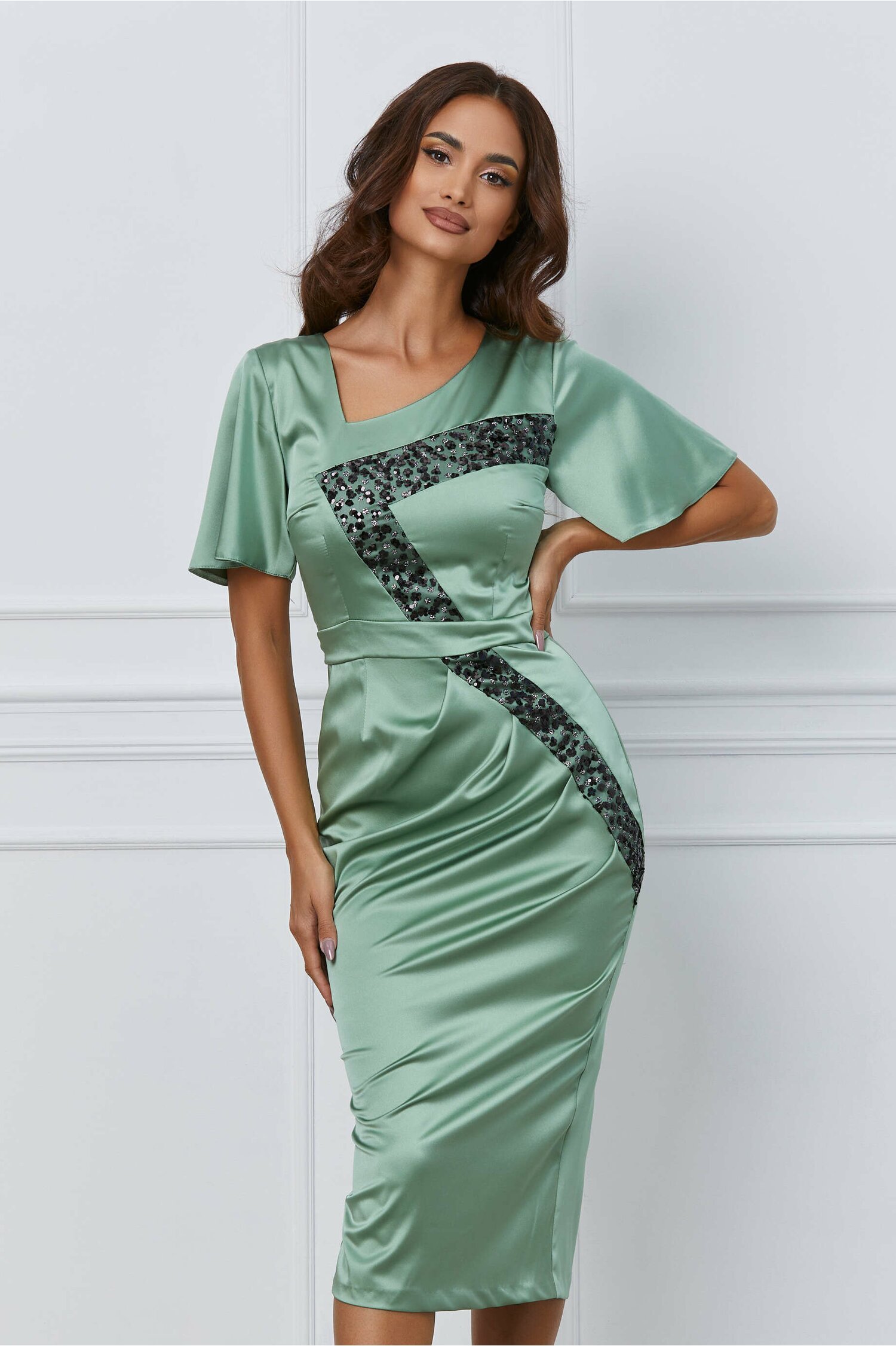 Rochie Moze verde fistic cu paiete negre