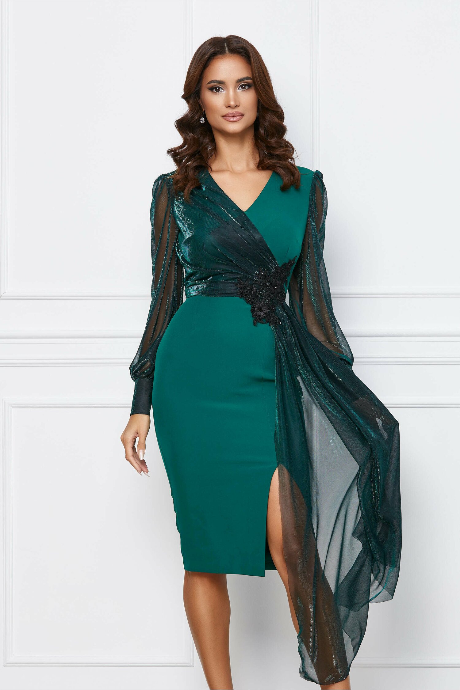 Rochie MBG verde cu maneci din lurex