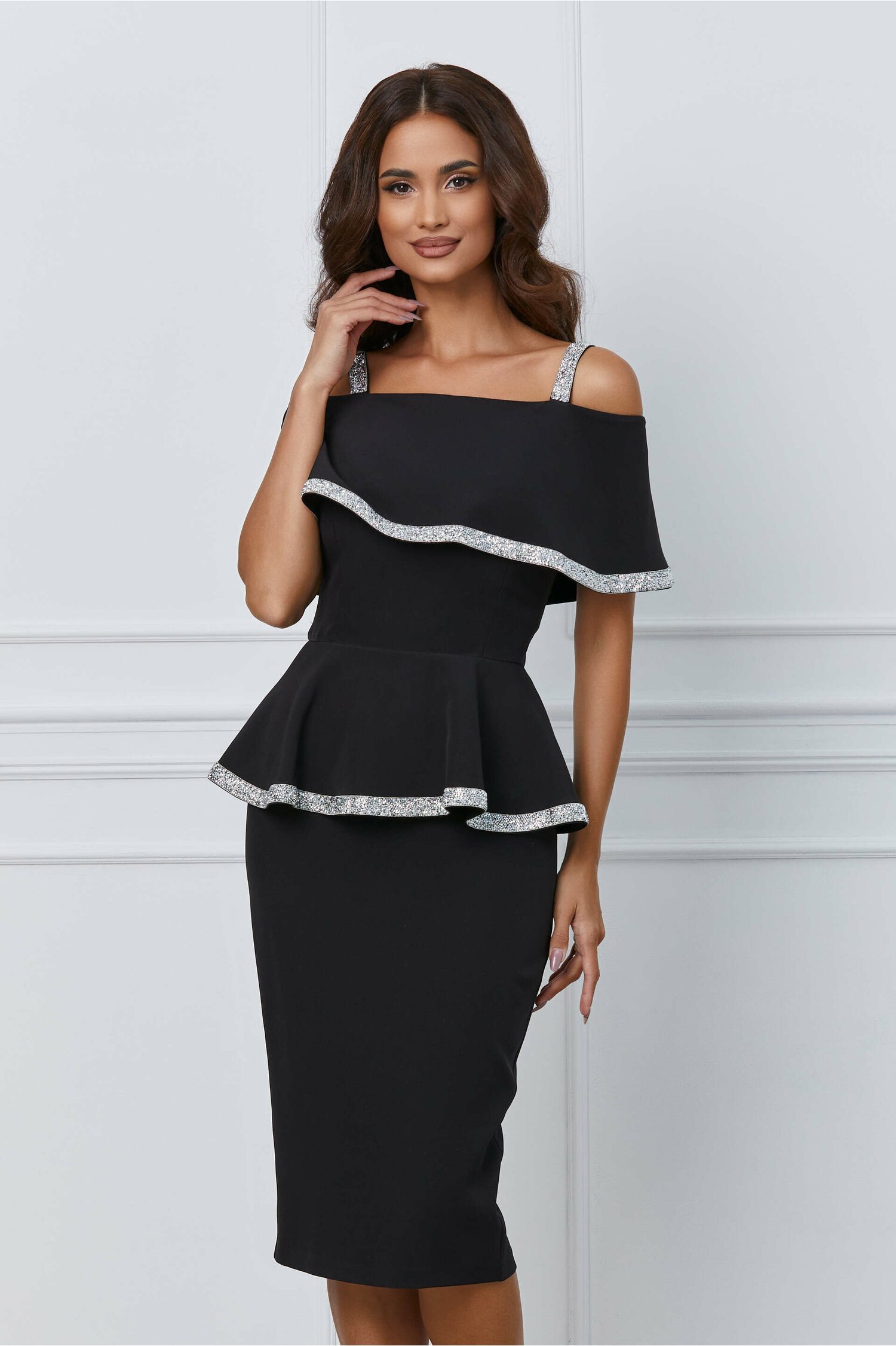Rochie MBG neagra cu strasuri si peplum
