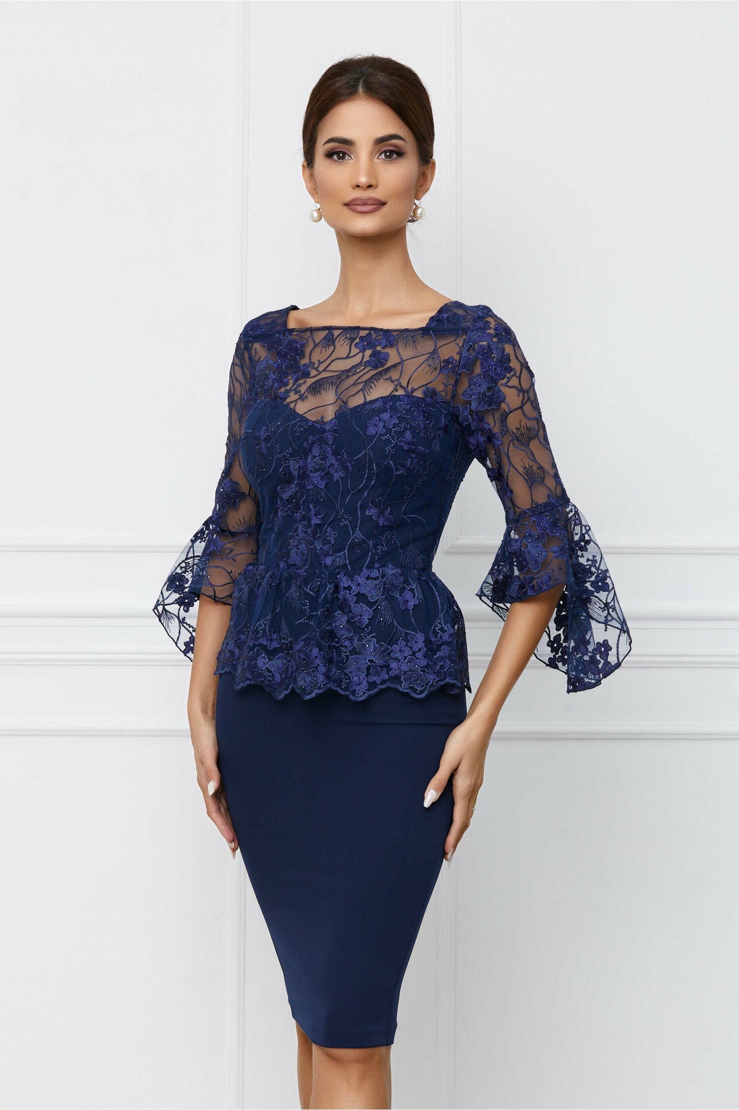 Rochie MBG bleumarin cu maneci clopot si peplum in talie