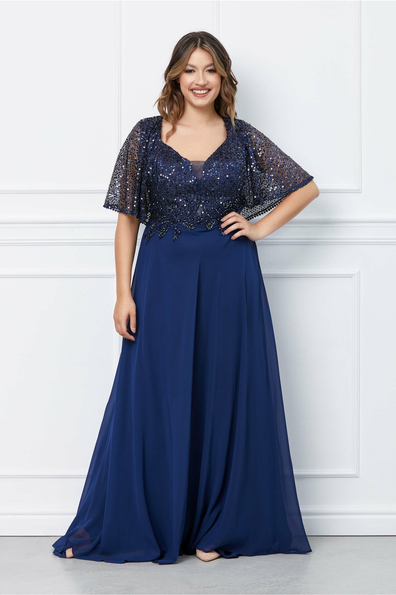 Rochie Anemona lunga bleumarin cu paiete si broderie la bust