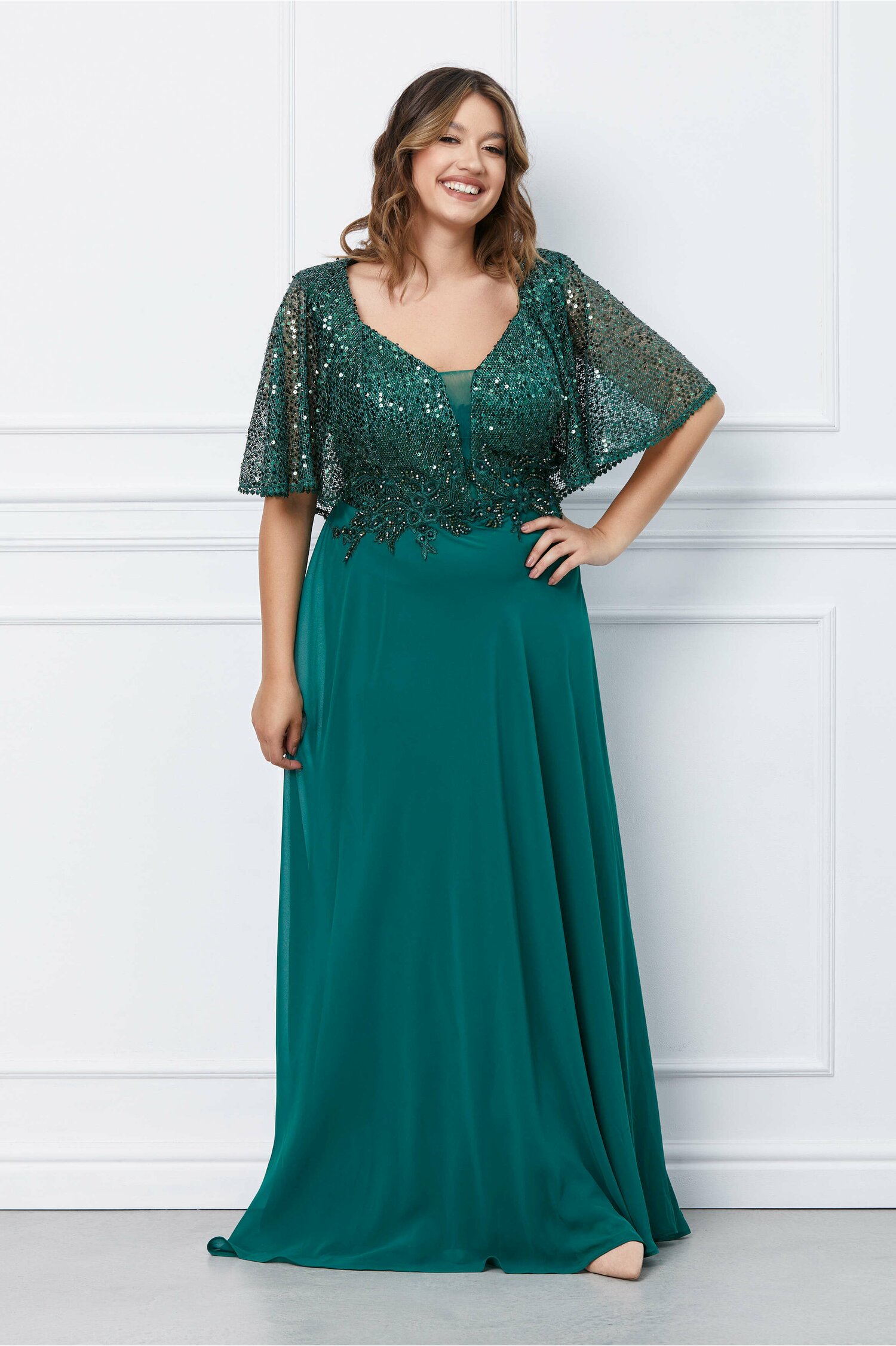 Rochie Anemona lunga verde cu paiete si broderie la bust