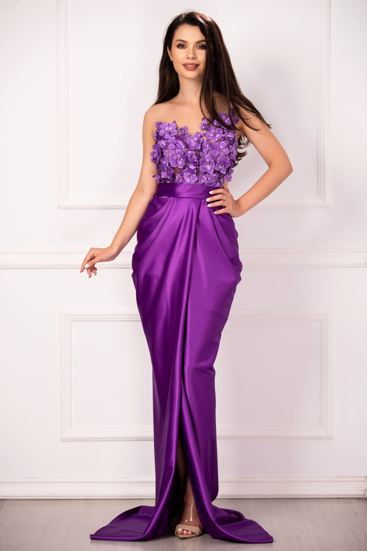 Rochie de lux eleganta tip sirena Claire orchid cu flori 3D si fronseuri