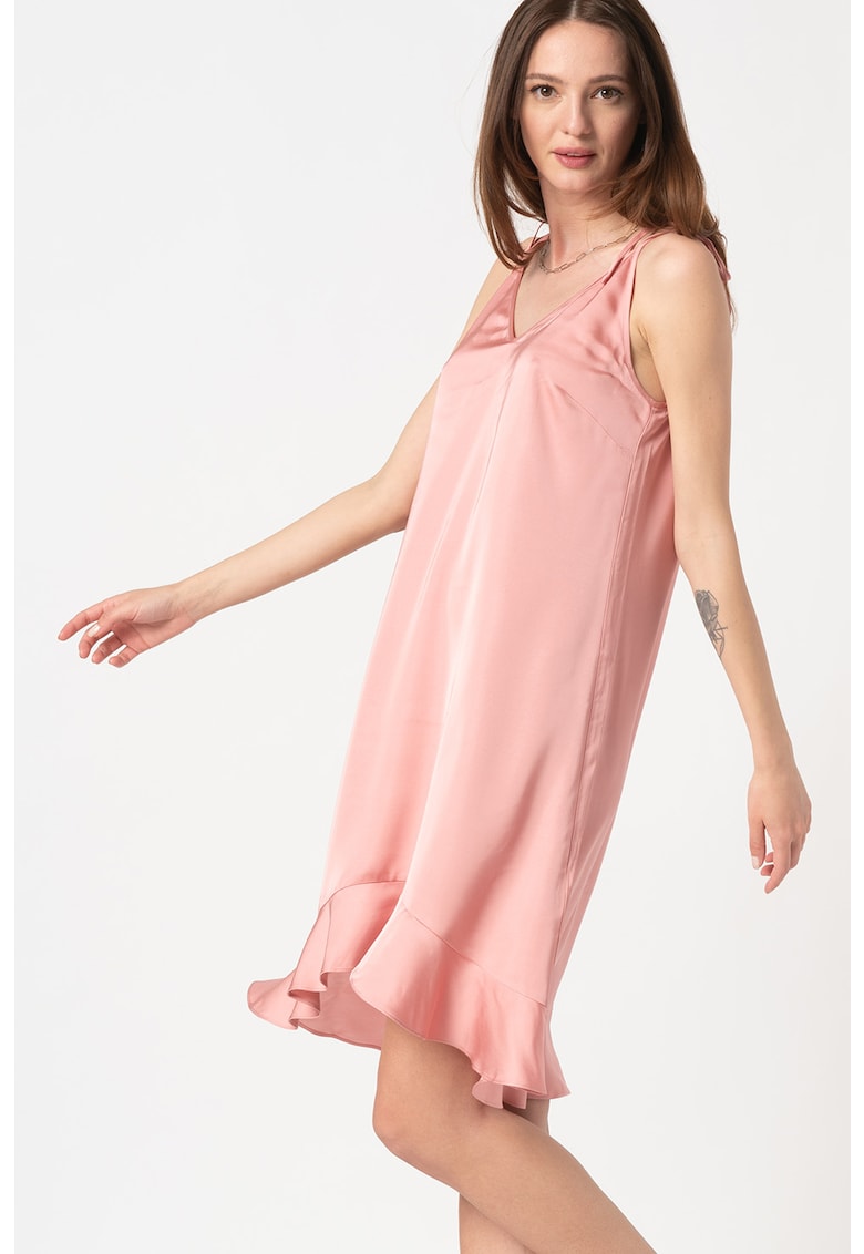 Rochie evazata cu decolteu in V si aspect de satin