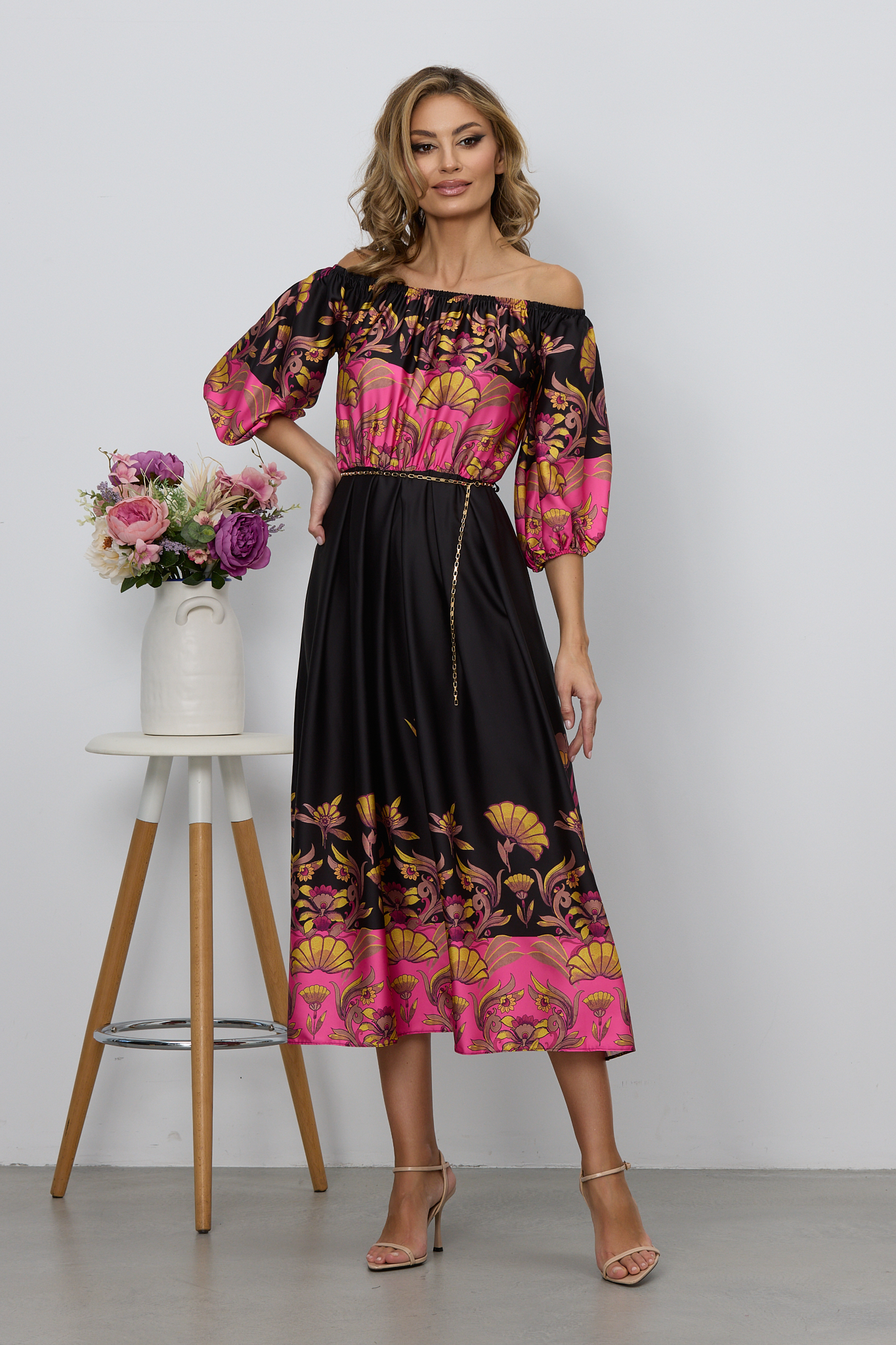 Rochie Daphne Negru Floral