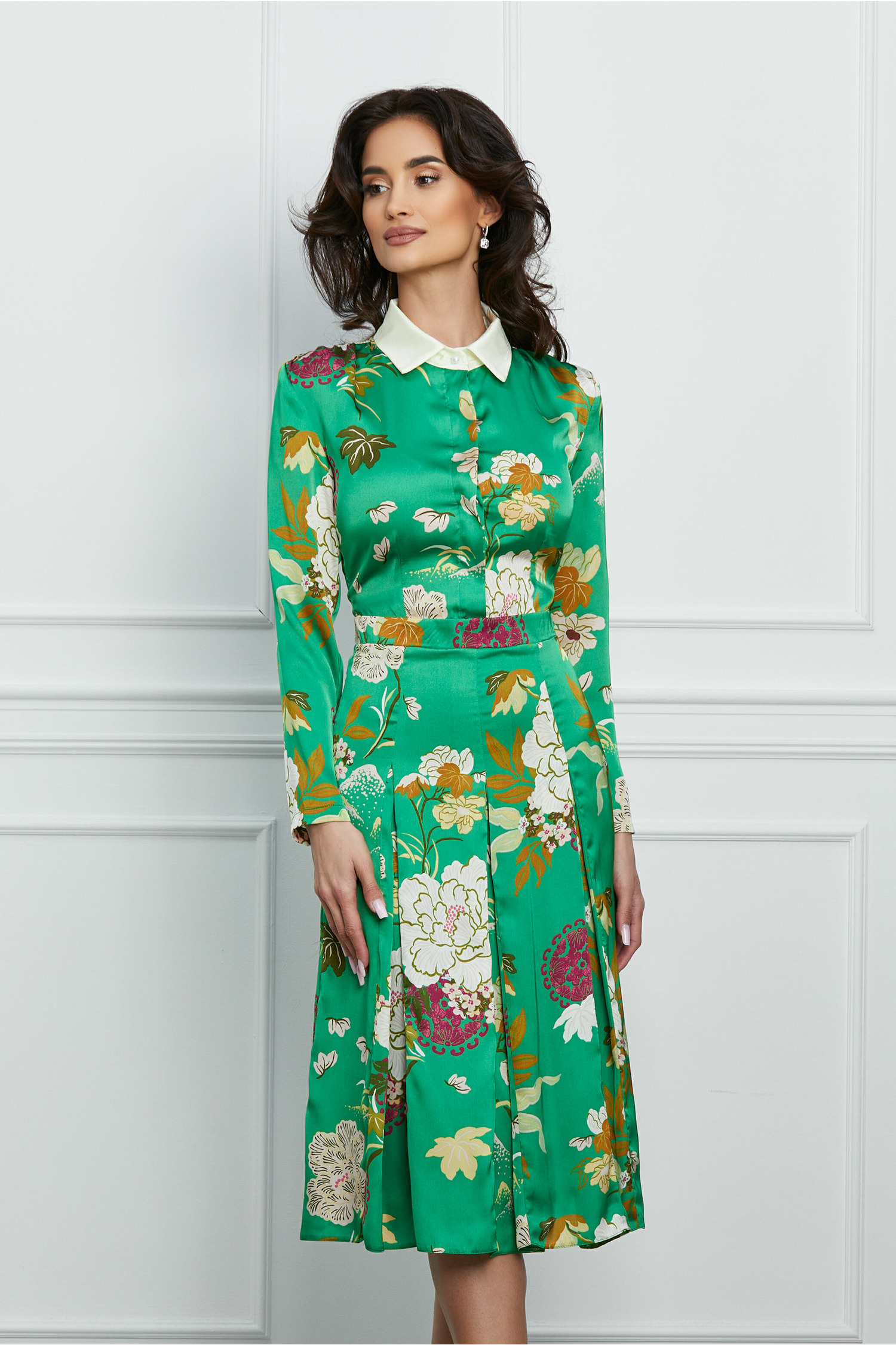 Rochie Dy Fashion verde cu imprimeu floral si nasturi la bust