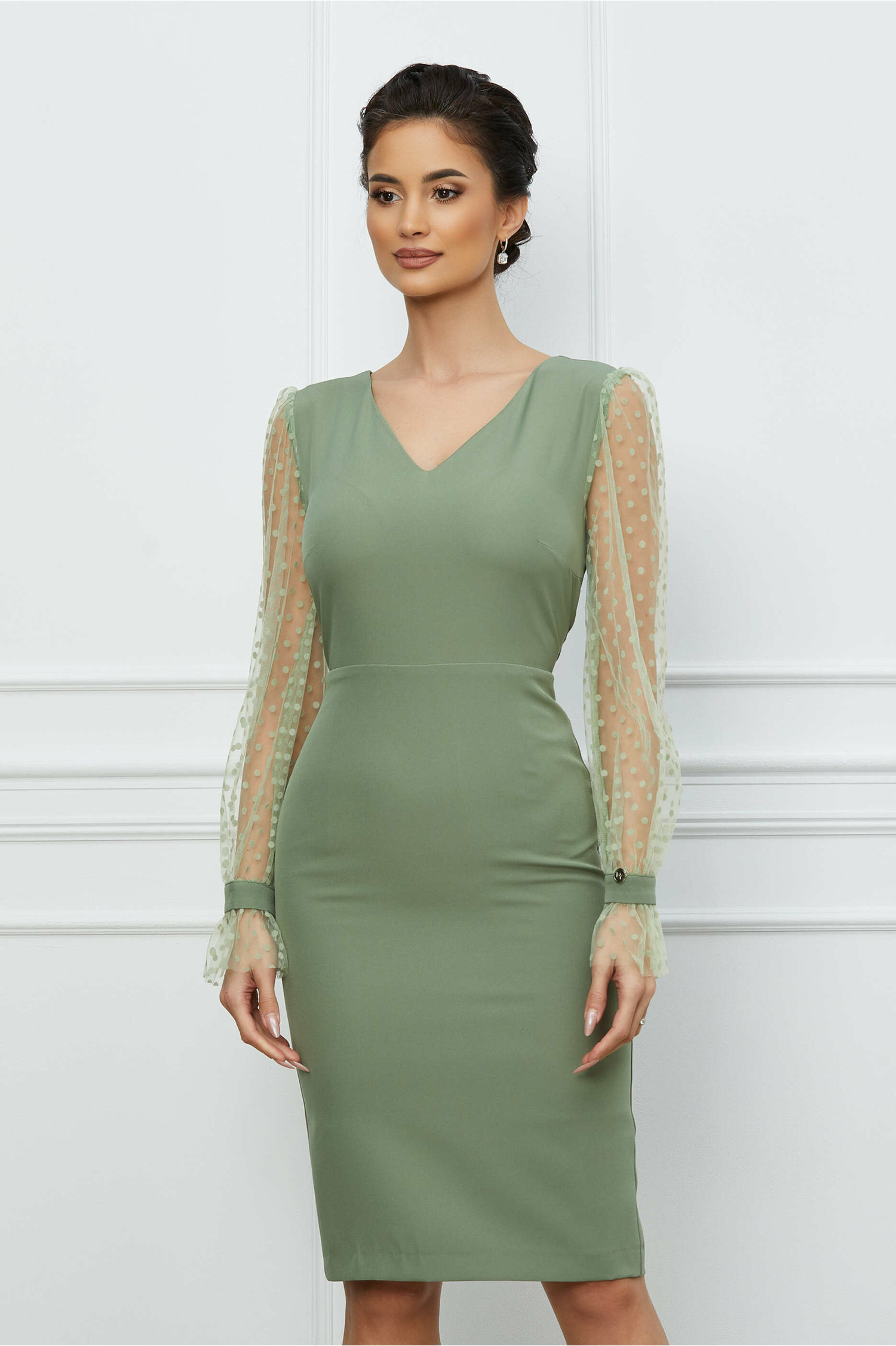 Rochie Dy Fashion verde fistic cu maneci din tull cu buline catifelate