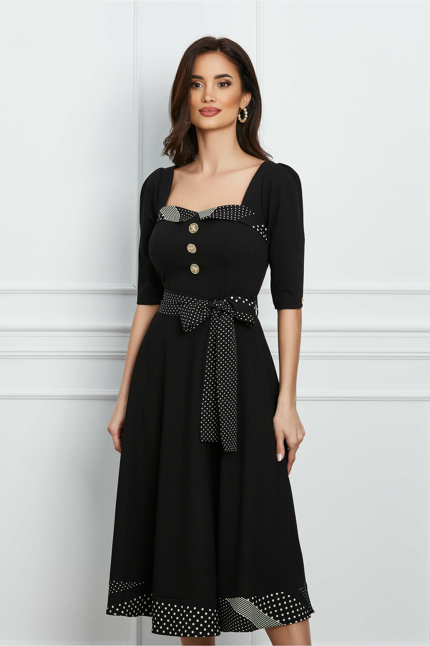 Rochie Dy Fashion neagra cu buline si cordon in talie