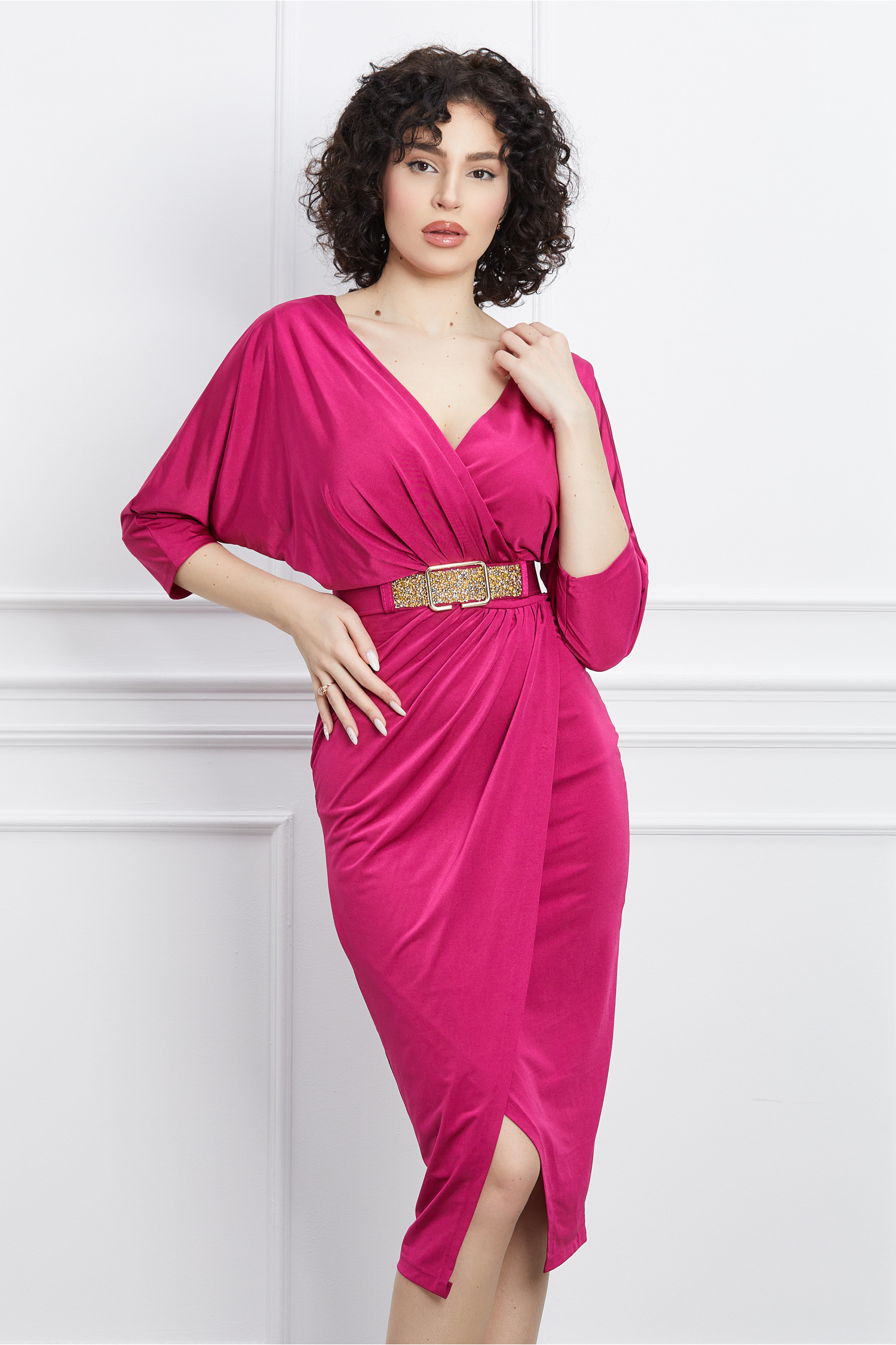 Rochie Natalia fucsia cu fusta petrecuta si curea in talie