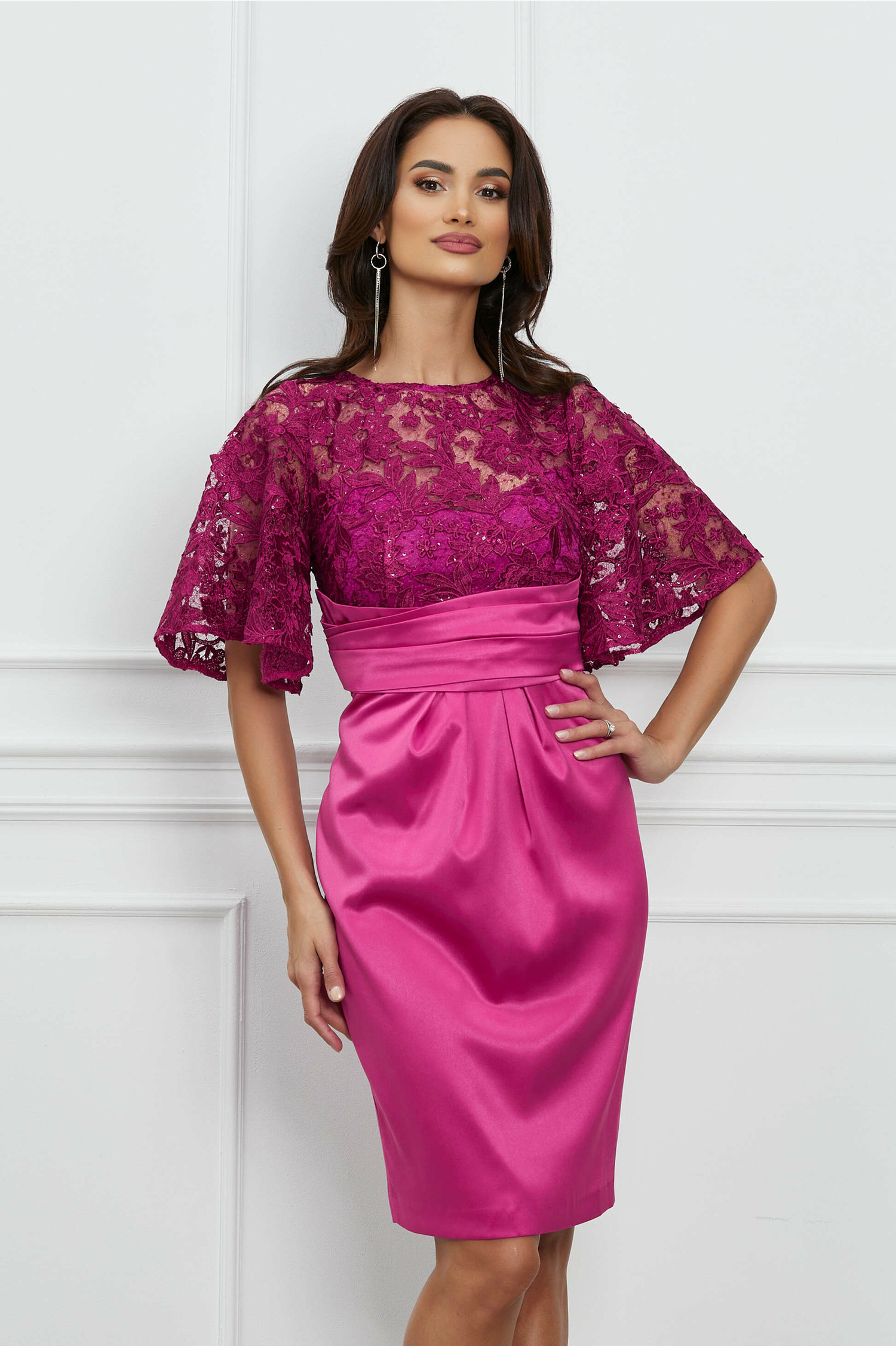 Rochie Dy Fashion magenta din tafta cu dantela florala la bust