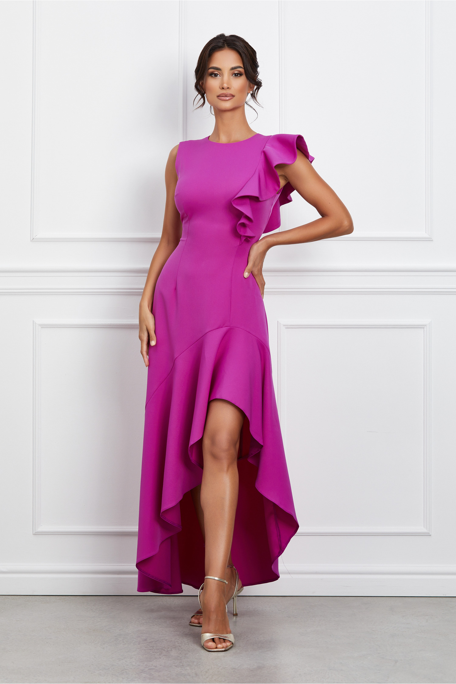 Rochie Dy Fashion fucsia cu volane si lungime asimetrica