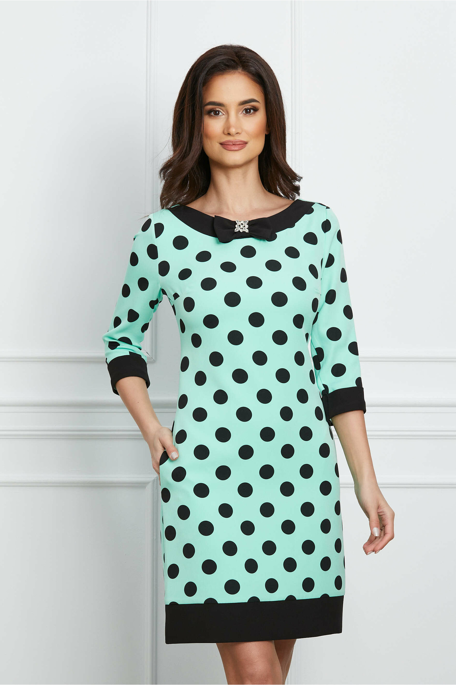 Rochie MBG verde mint cu buline si funda la decolteu