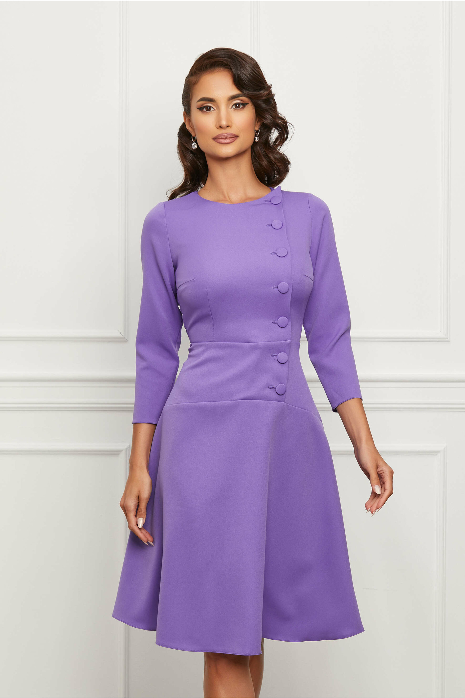 Rochie Moze lila cu nasturi la bust