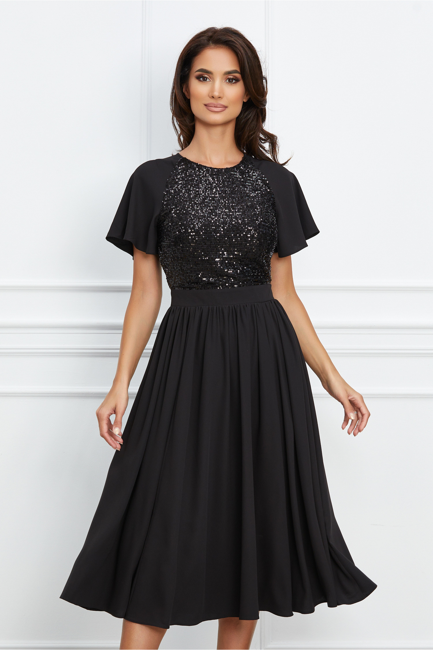 Rochie Dy Fashion neagra vaporoasa cu paiete la bust