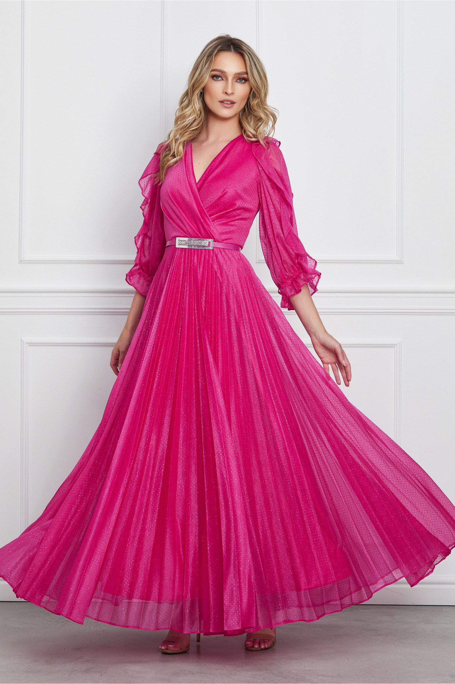 Rochie Crina lunga fucsia plisata cu volanase la maneci