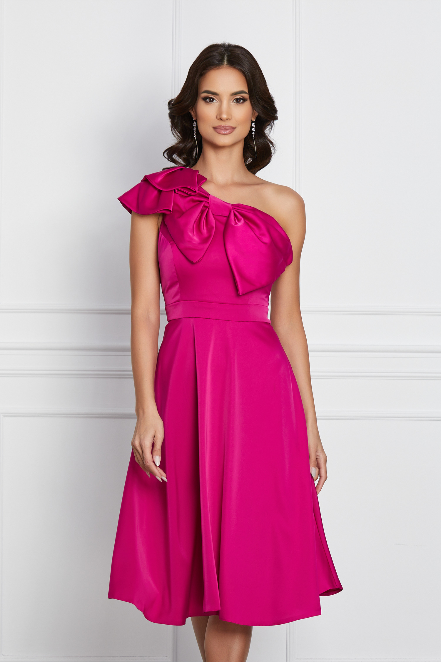 Rochie Moze fucsia cu funda maxi la bust