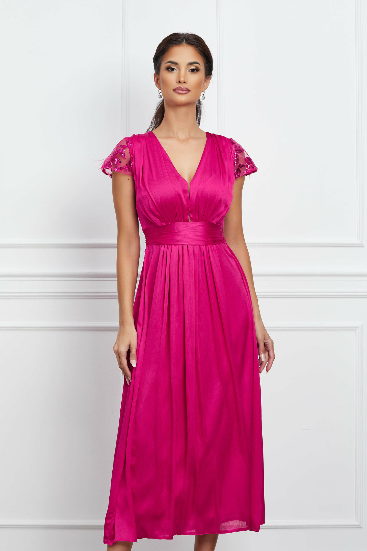 Rochie Moze fuchsia din voal satinat cu paiete la maneci