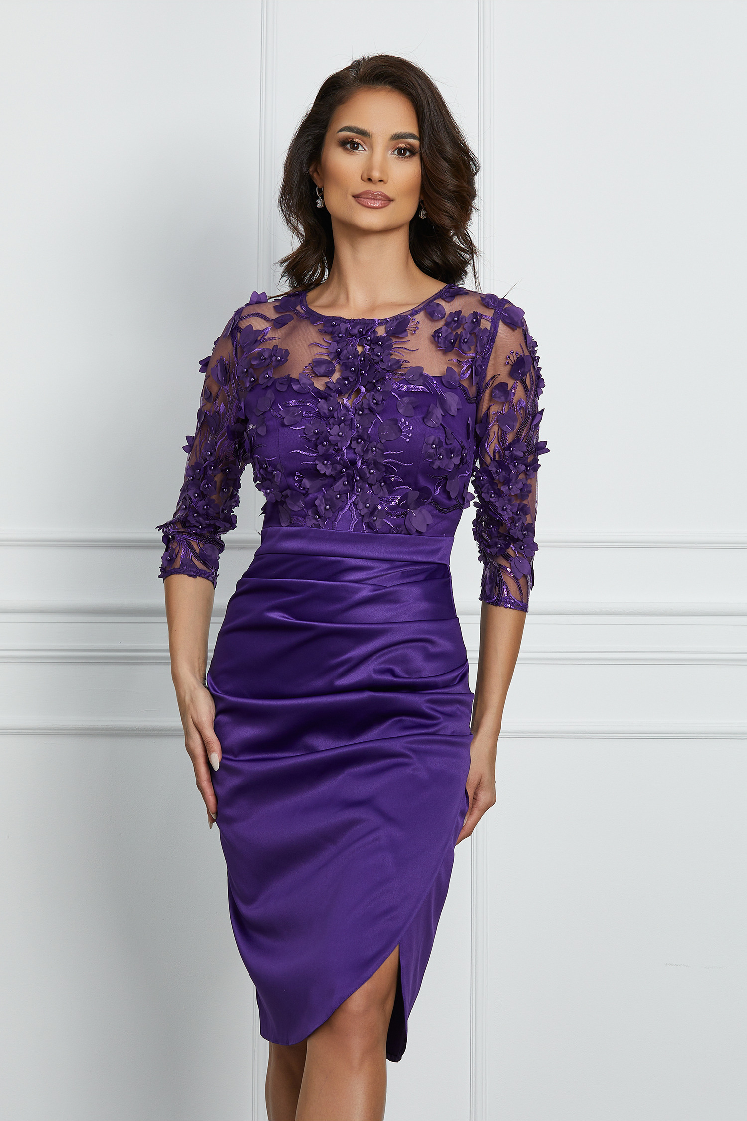 Rochie Ella Collection Catlin mov cu flori la bust si fronseu pe fusta