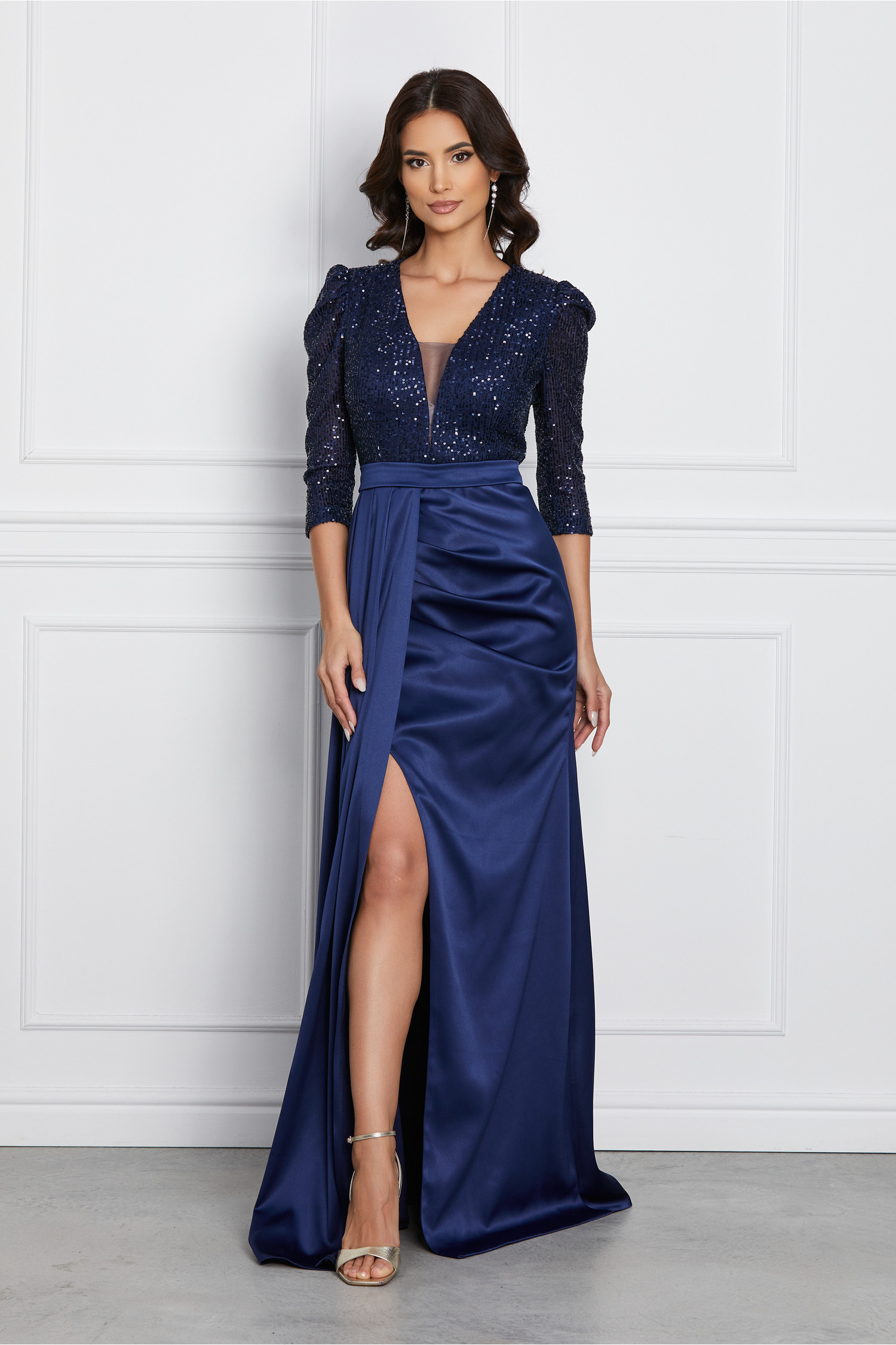 Rochie MBG lunga bleumarin cu paiete la bust