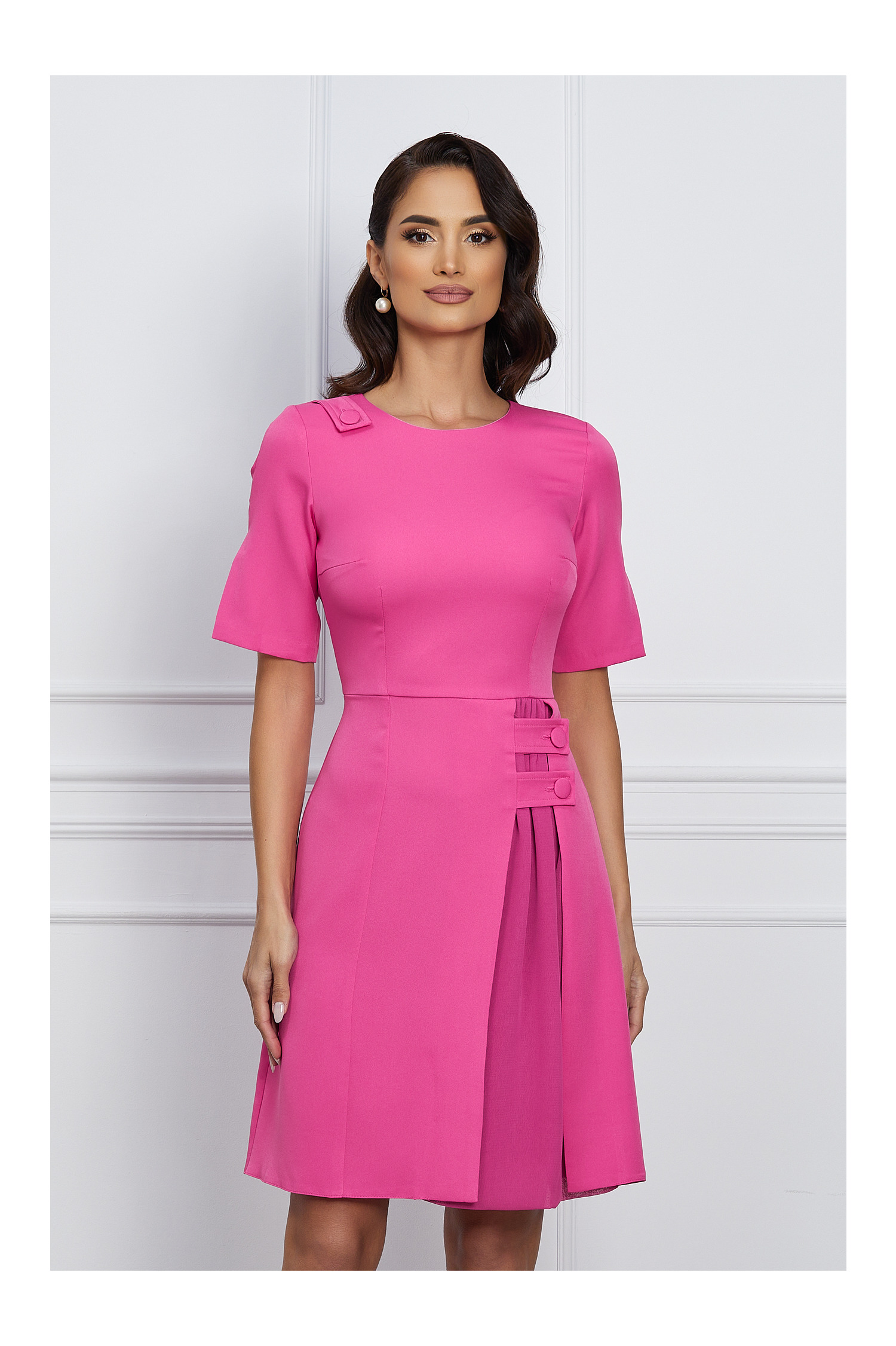 Rochie Moze fucsia cu nasturi pe fusta si insertie in voal