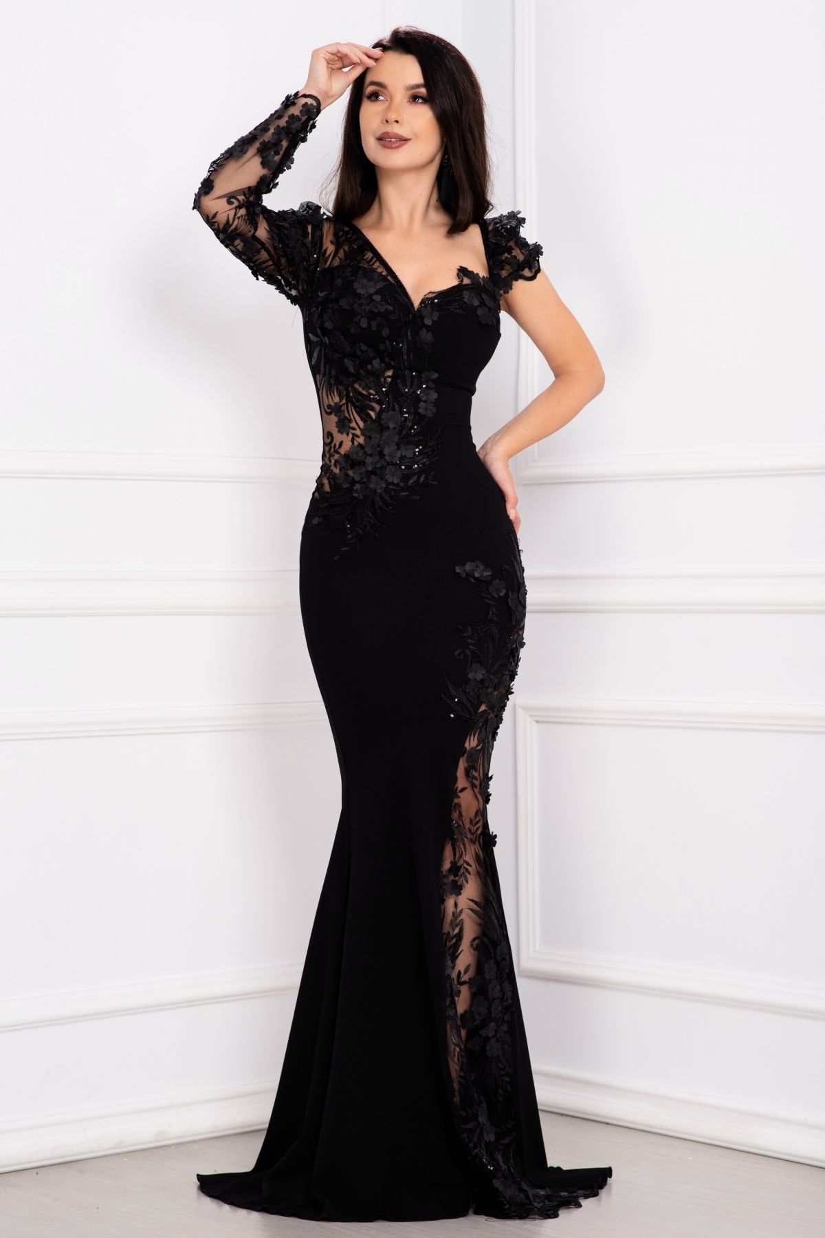 Rochie de lux Selly sirena neagra cu flori 3D si paiete discrete