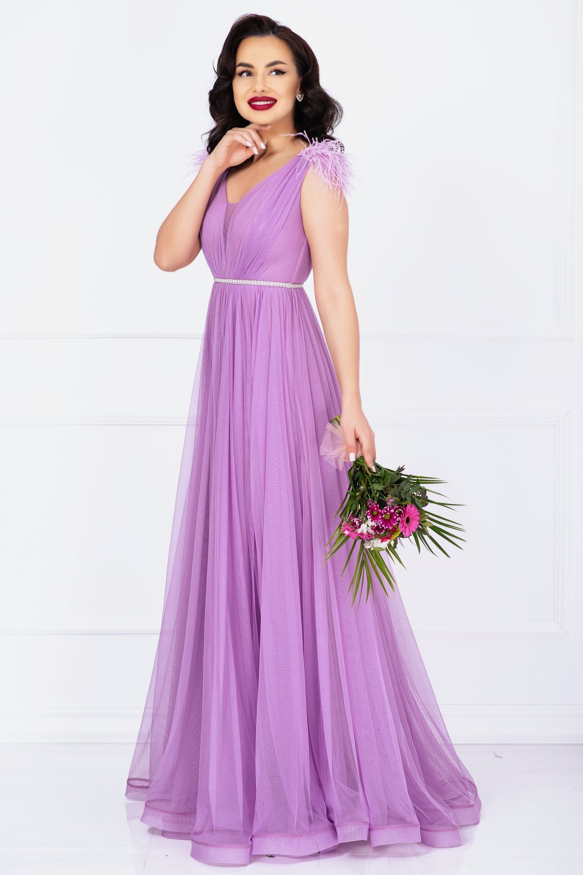 Rochie de seara Gratiela lila cu perle in talie si accesoriu tip fulgi