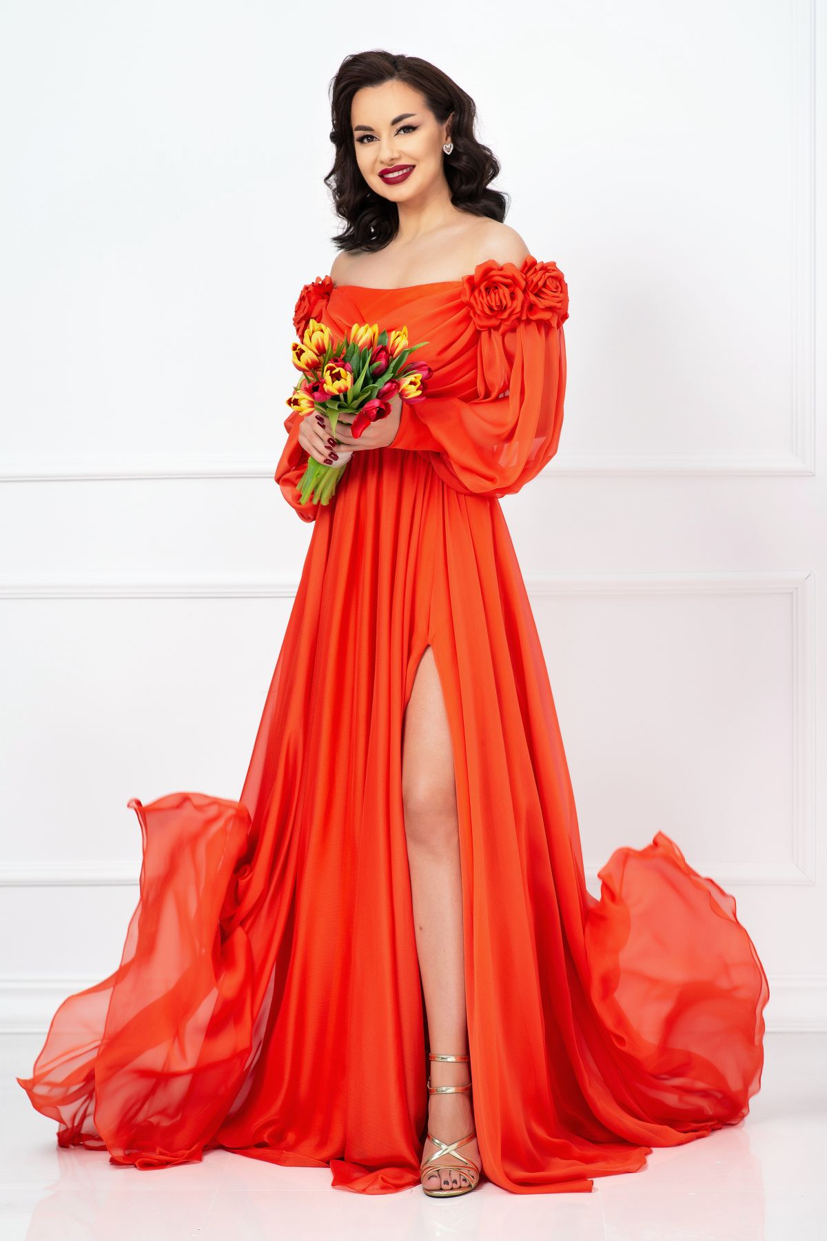 Rochie lunga de lux Mireya orange cu fronseuri si flori 3D