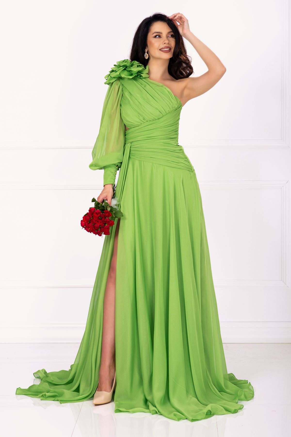 Rochie de lux Chic Diva fistic lunga cu fronseuri si floare 3D