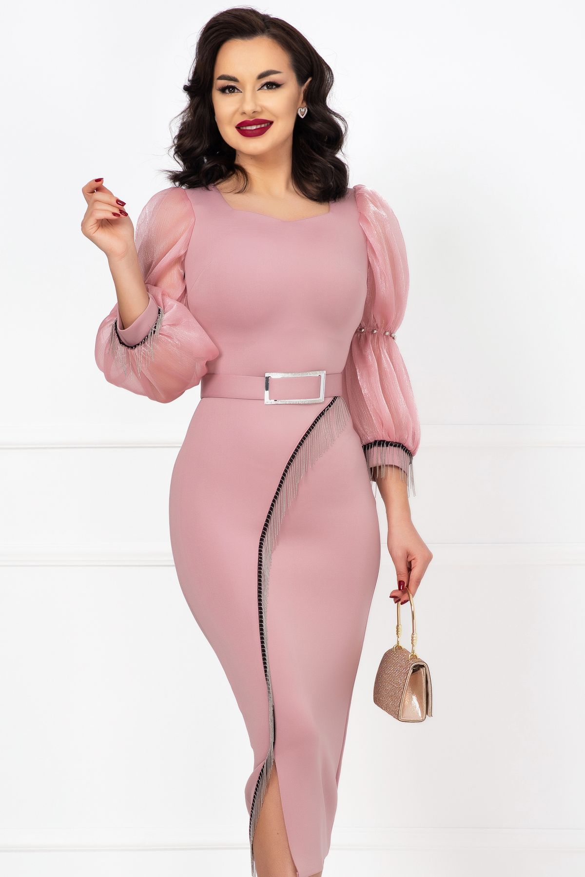 Rochie de ocazie rose cu franjuri argintii si maneci din organza