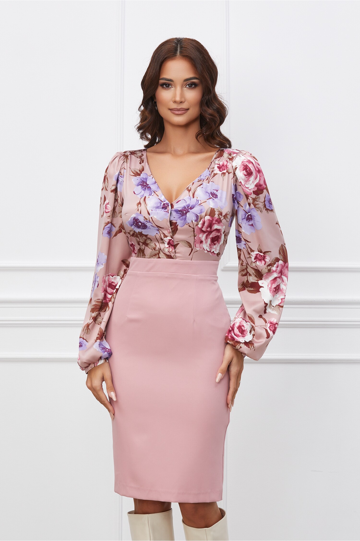 Rochie Dy Fashion roz cu imprimeuri florale lila la bust