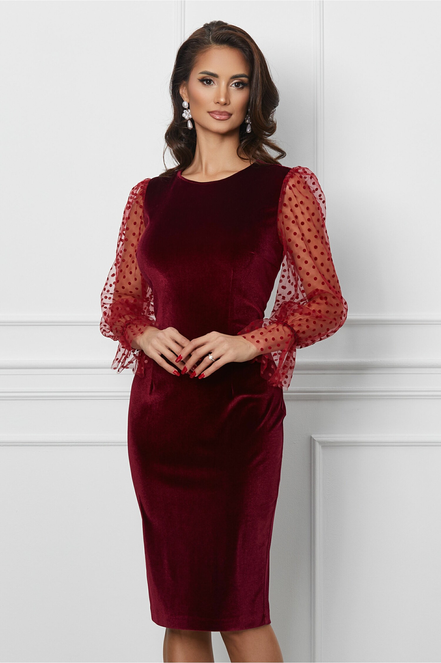 Rochie Dy Fashion bordo din catifea cu maneci din tull cu buline