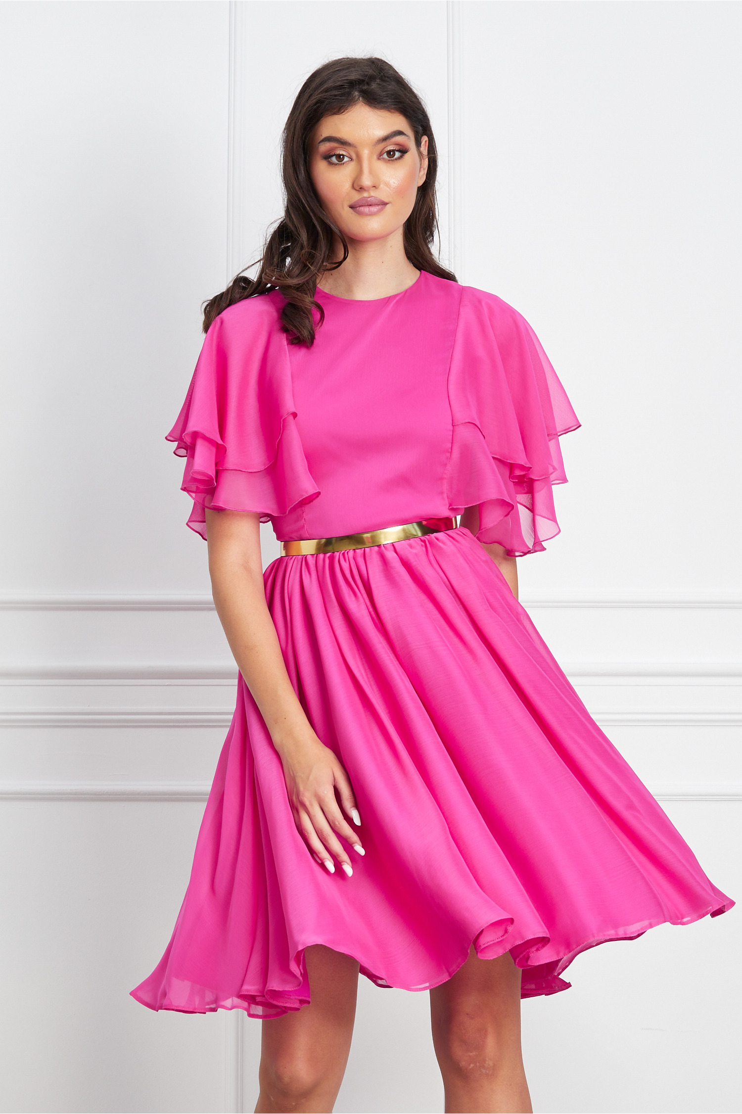 Rochie Dy Fashion fucsia cu volanase la maneci si curea in talie