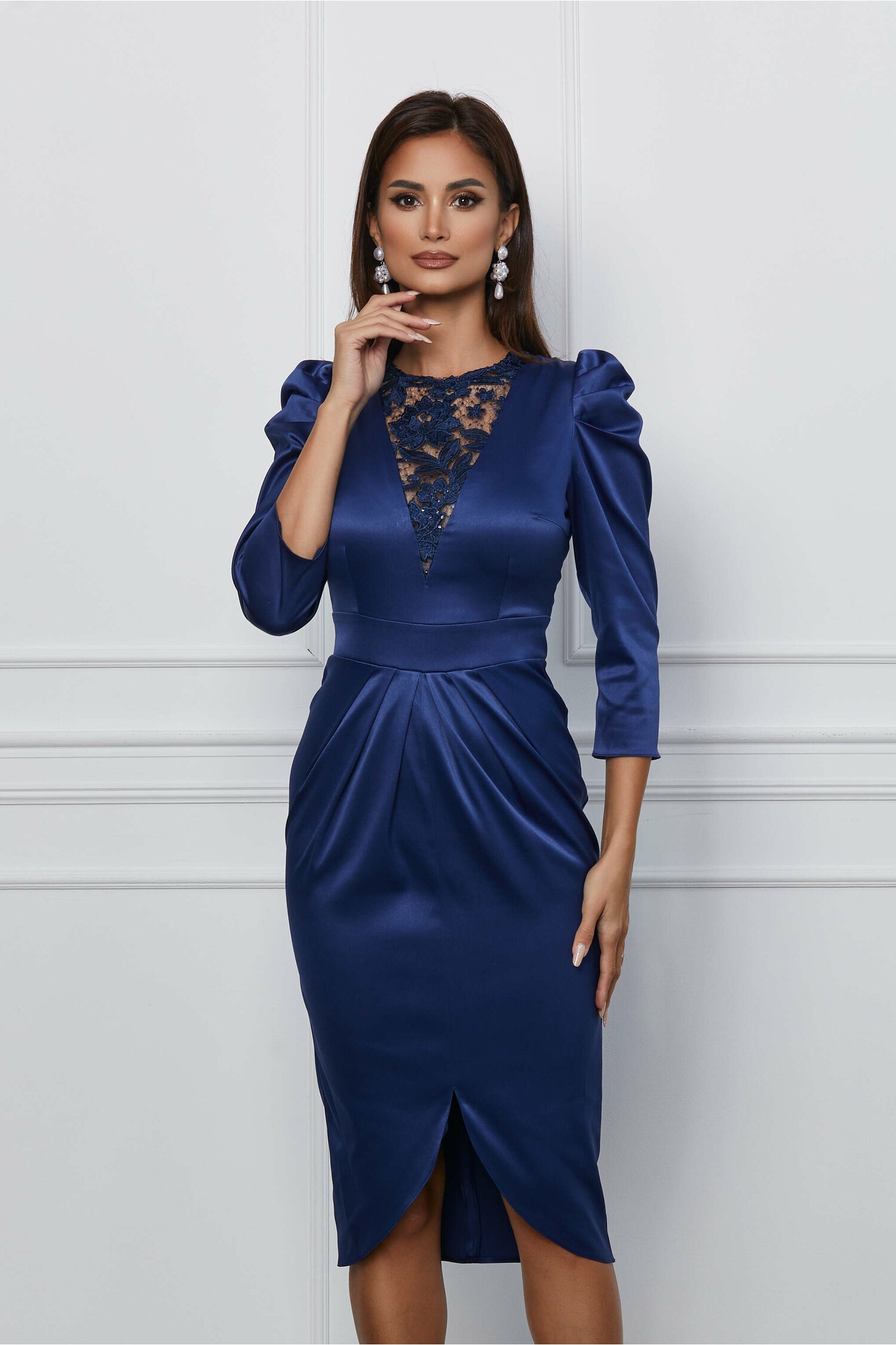 Rochie Dy Fashion bleumarin cu dantela la bust