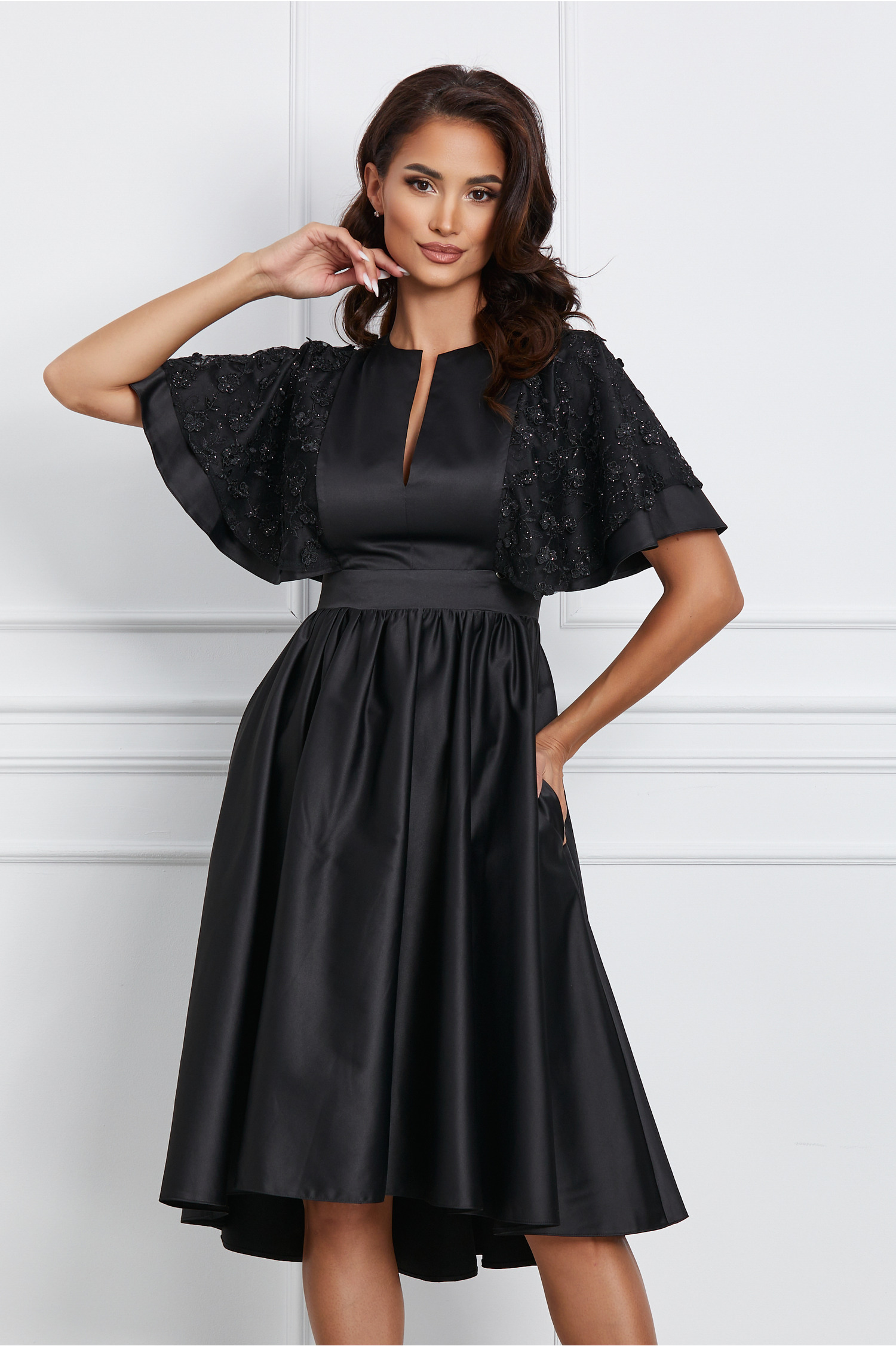 Rochie Dy Fashion neagra din tafta cu maneci din dantela