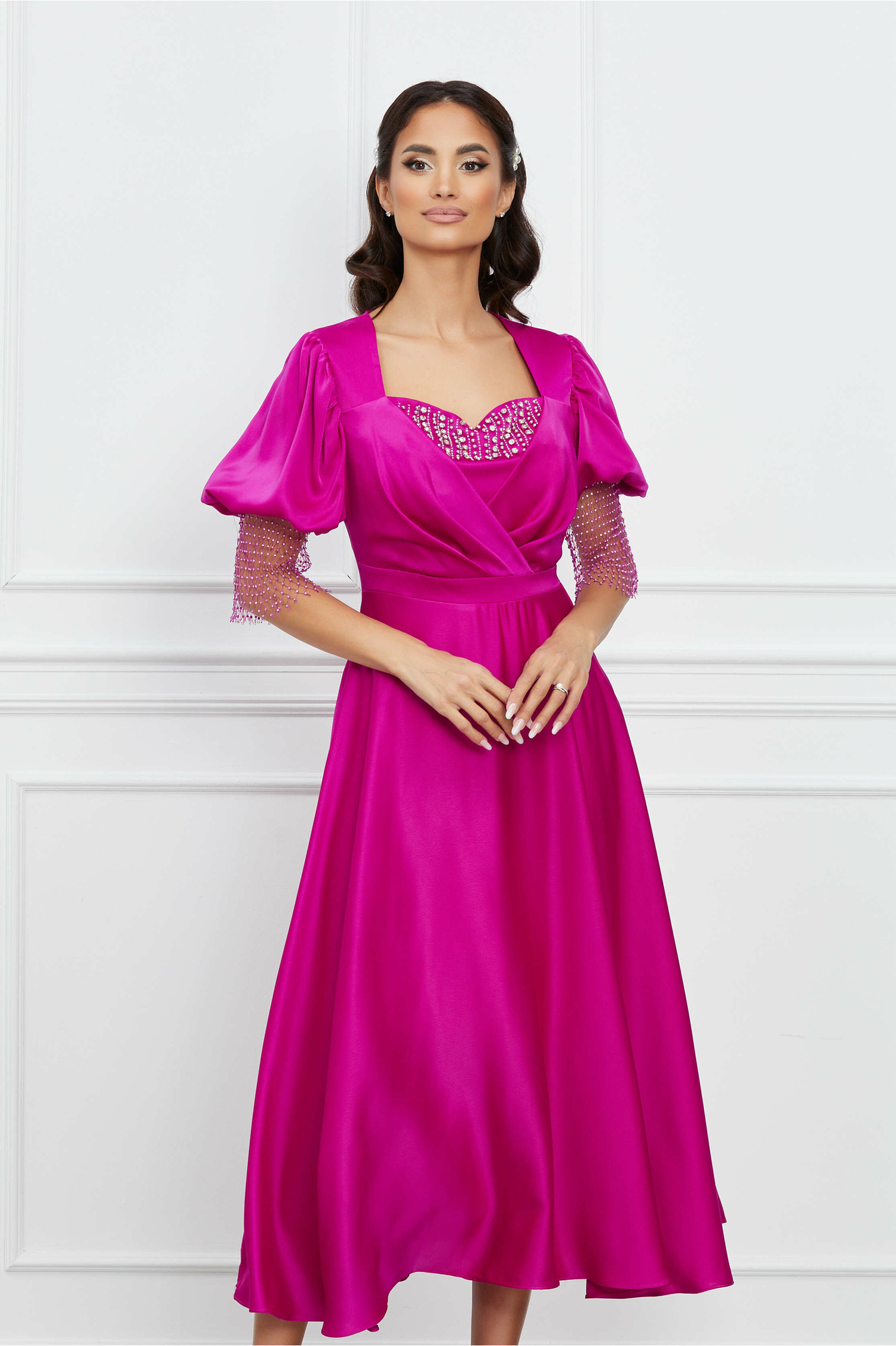 Rochie Ramona fucsia cu strasuri la bust si curea in talie