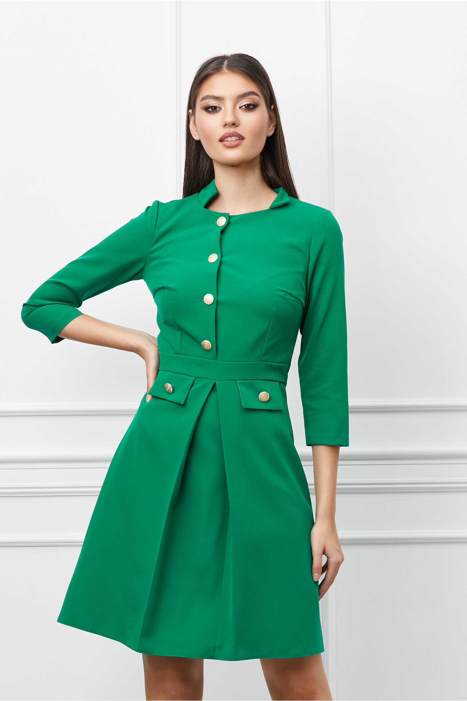 Rochie Moze verde cu nasturi pe bust