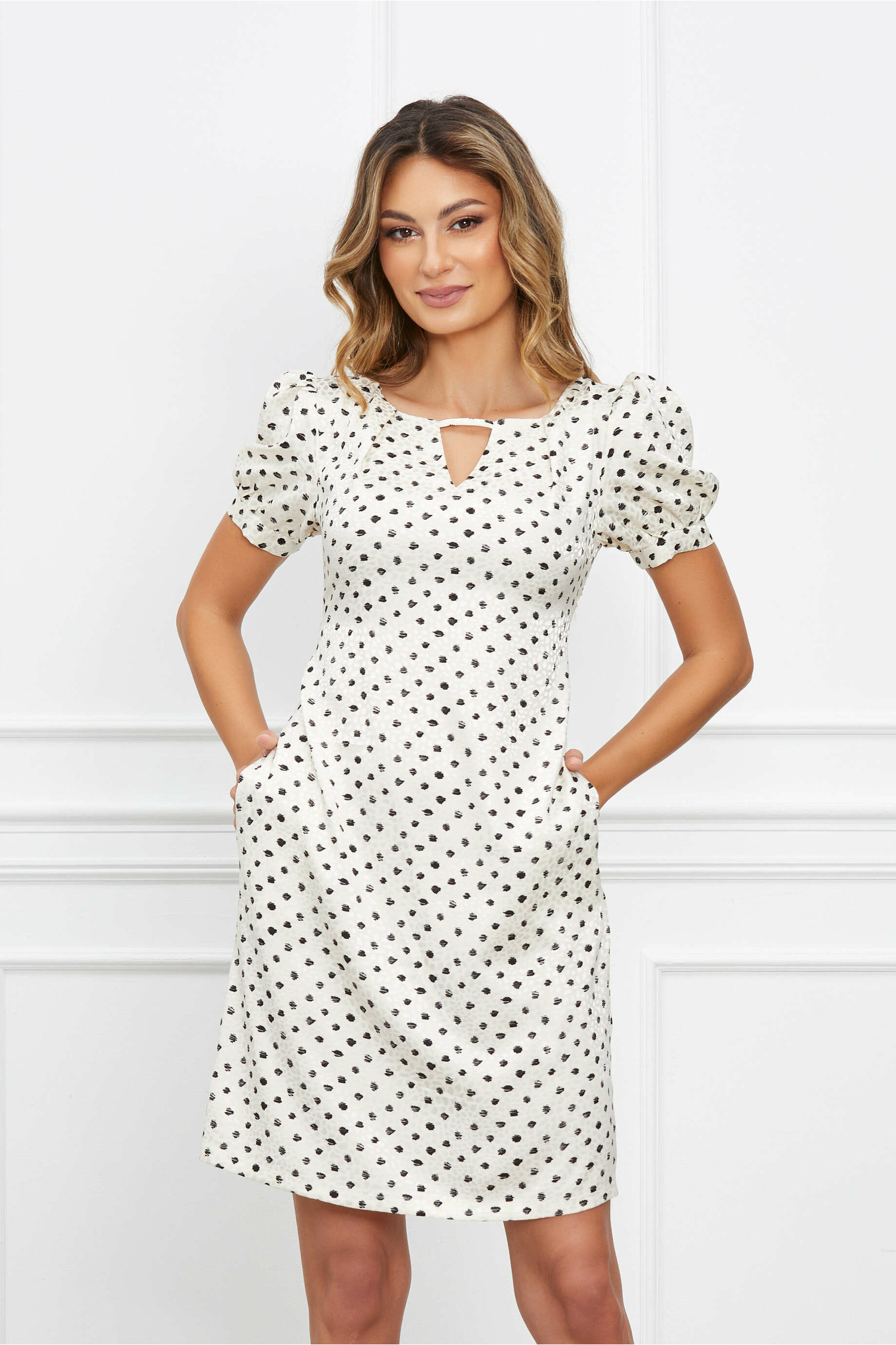 Rochie Irma ivory cu picatele negre