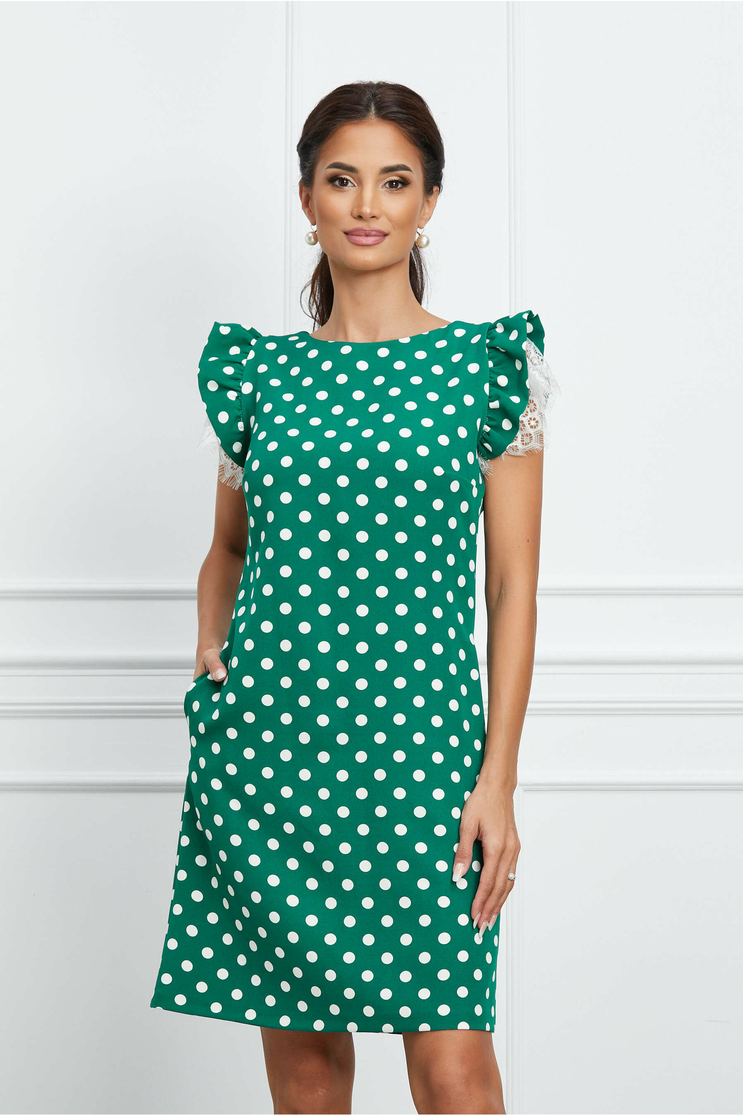 Rochie MBG verde cu buline si dantela la maneci