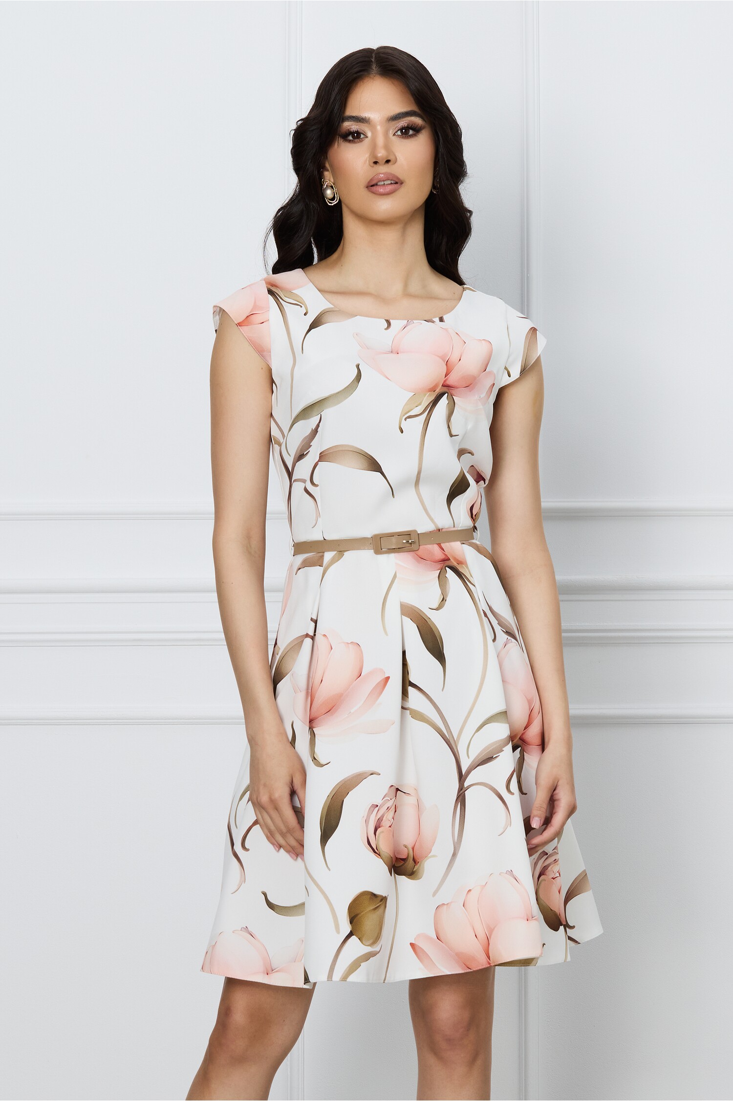 Rochie Iseline alba cu magnolie peach si curea in talie