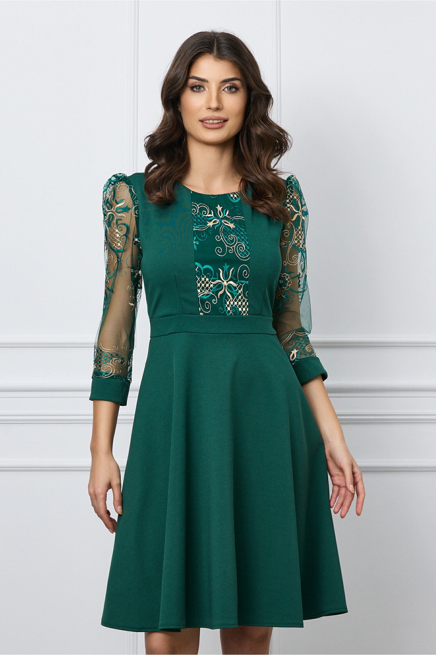 Rochie Ella Collection Ecaterina verde cu broderie bej