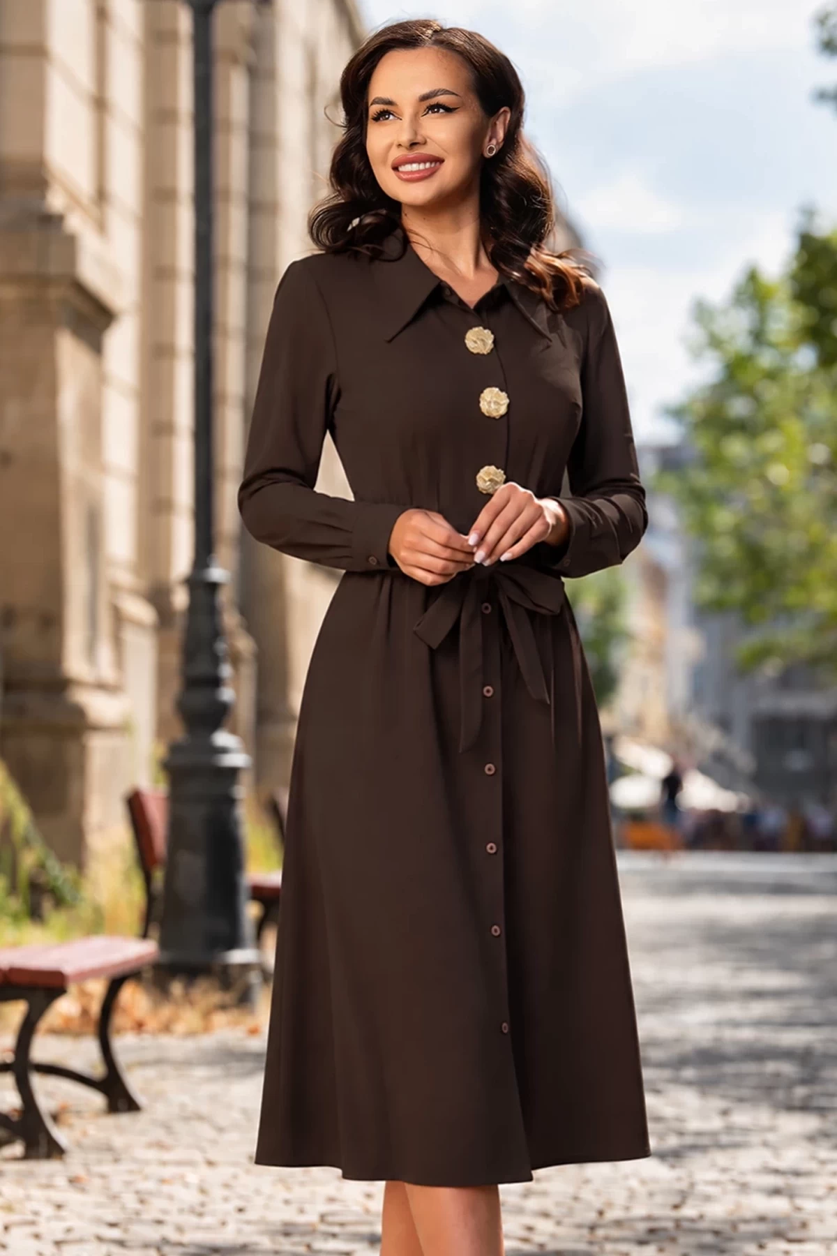 Rochie de zi midi maro Noemia cu nasturi aurii decorativi